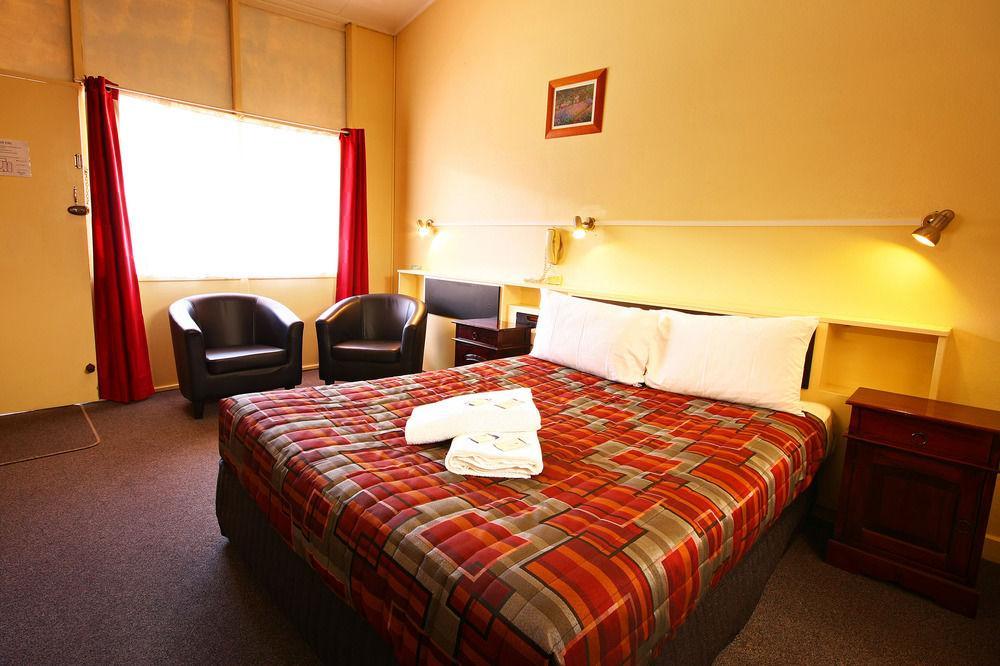 Downs Motel Toowoomba Exterior foto