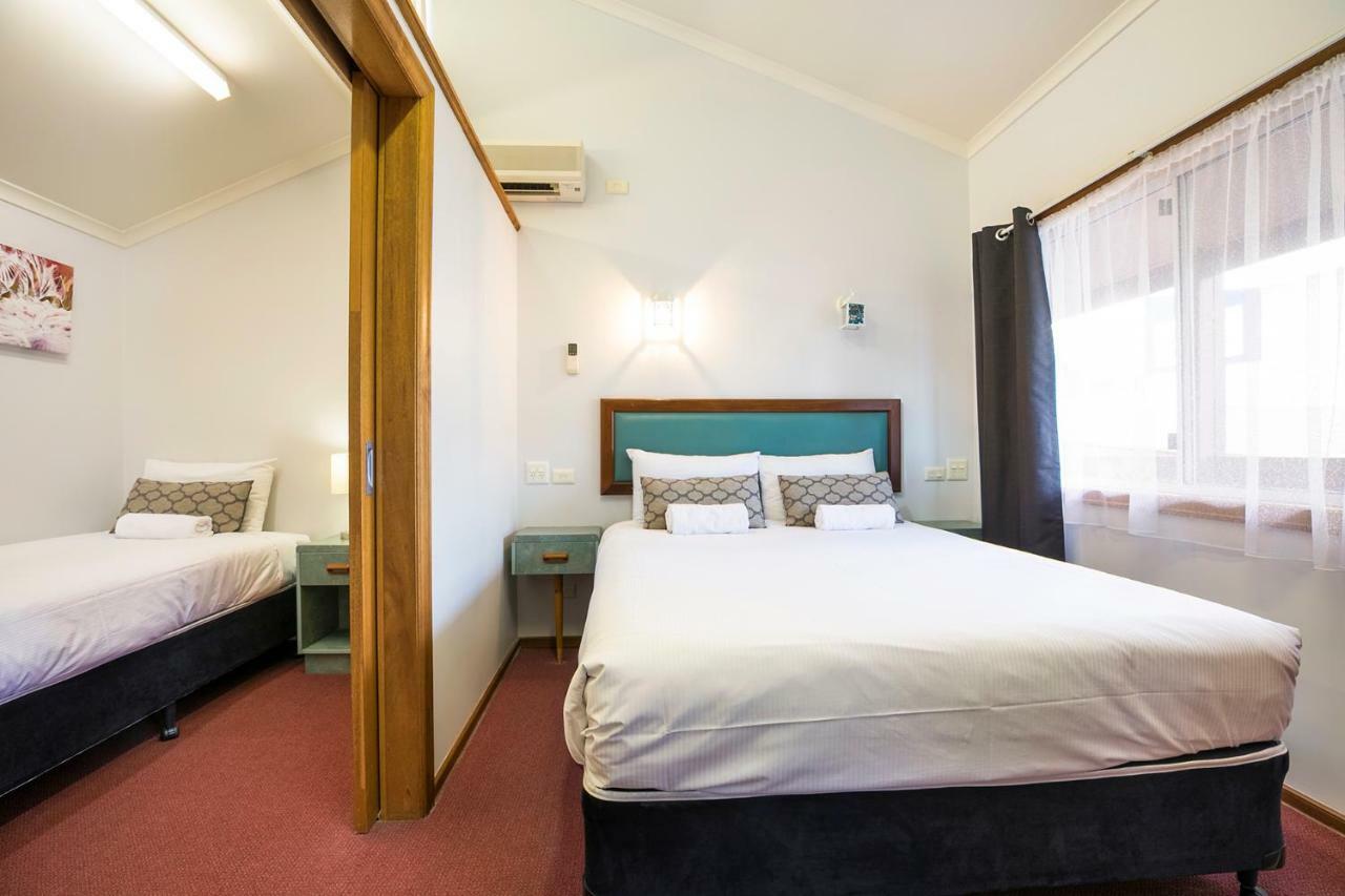 Downs Motel Toowoomba Exterior foto
